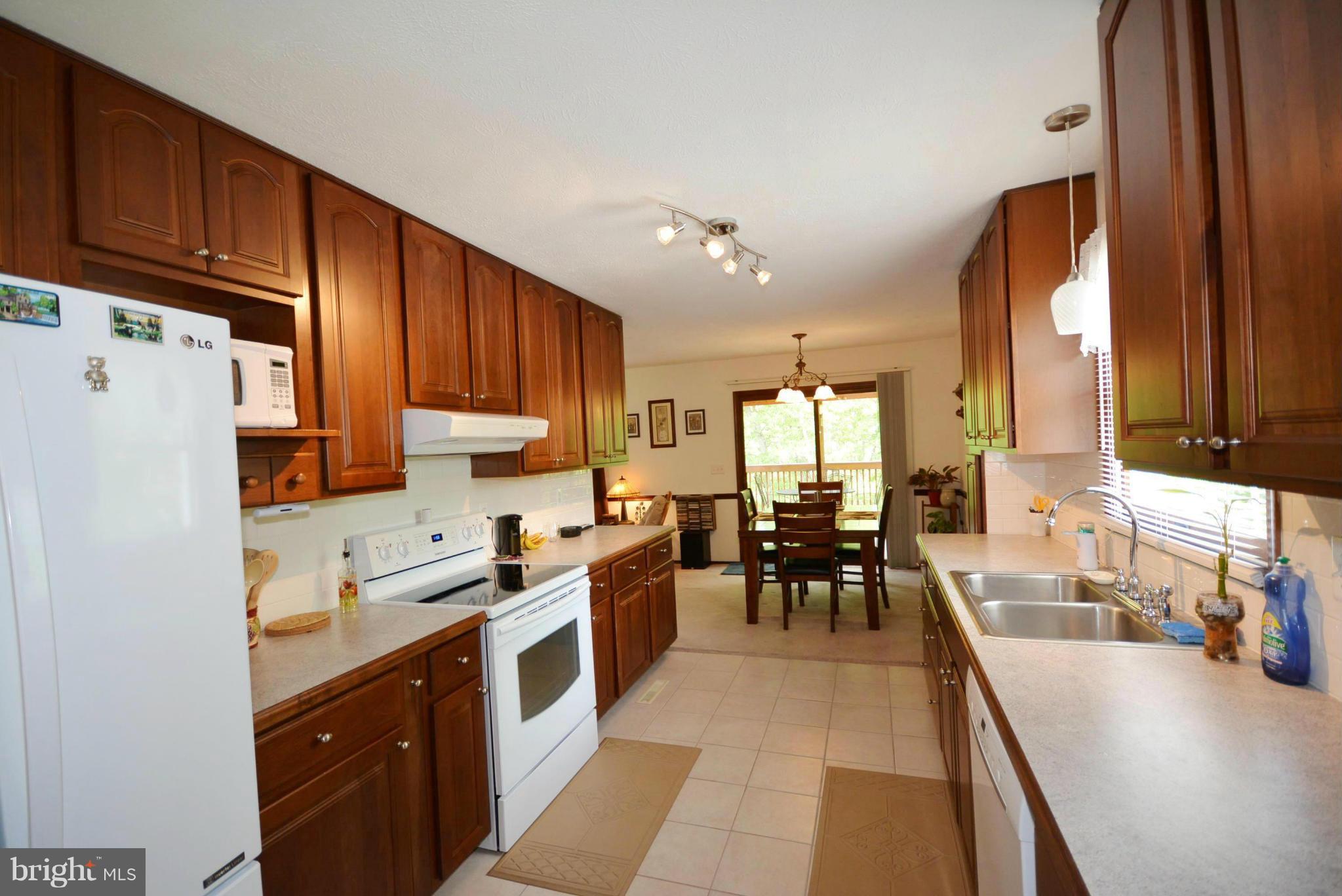 VALLEY VIEW ESTATES - Residential