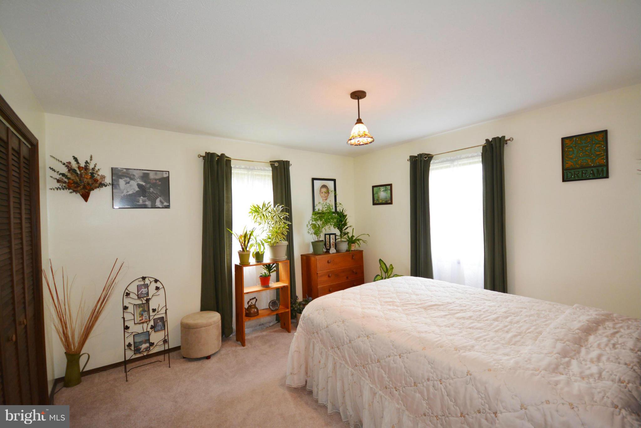 VALLEY VIEW ESTATES - Residential