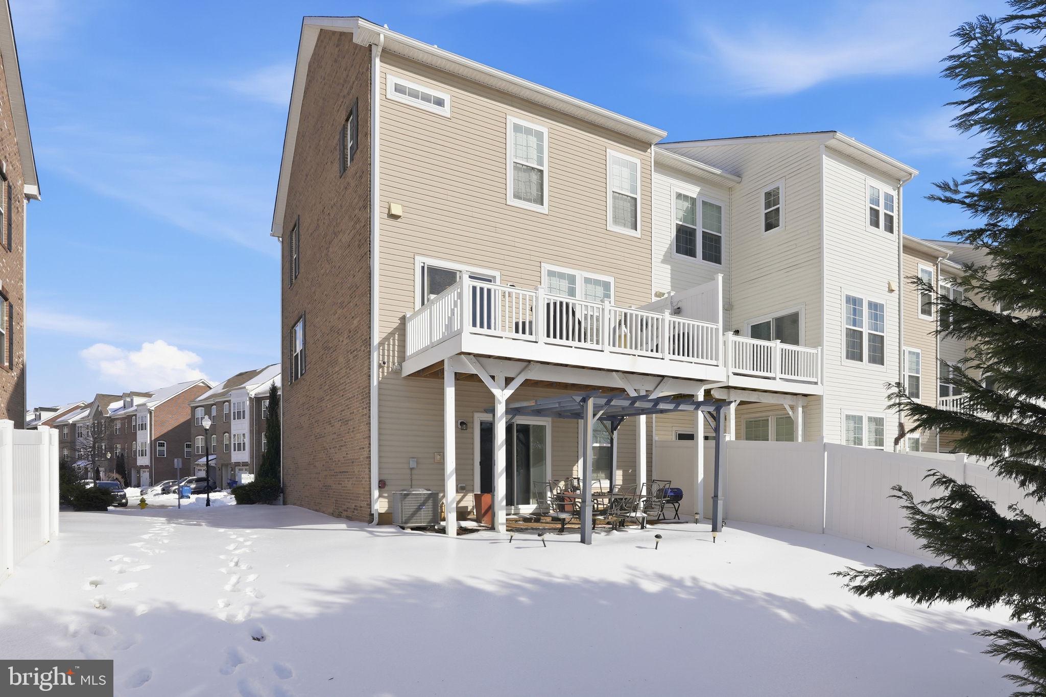 STONEBRIDGE - Residential Lease