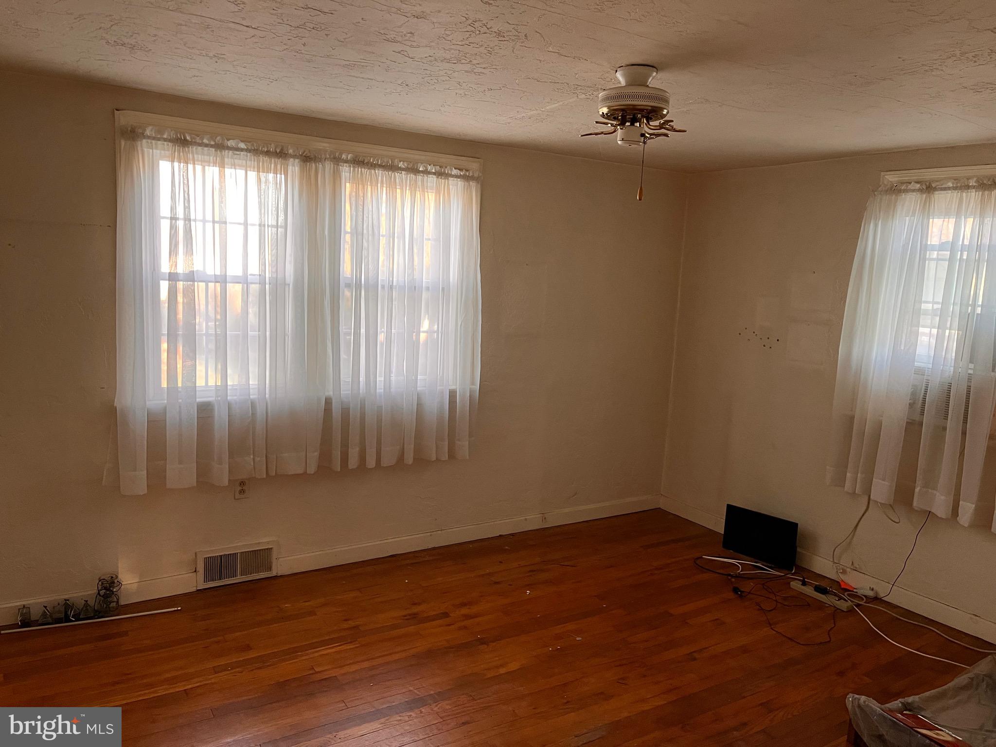 AMBLER - Residential