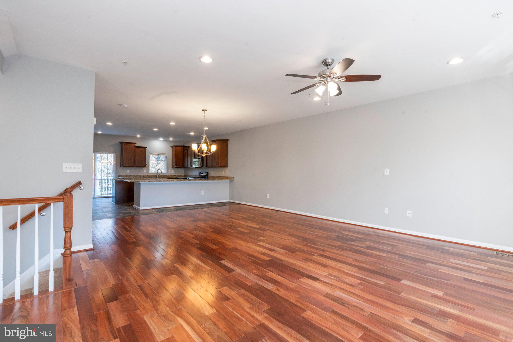 TANYARD SPRINGS - Residential