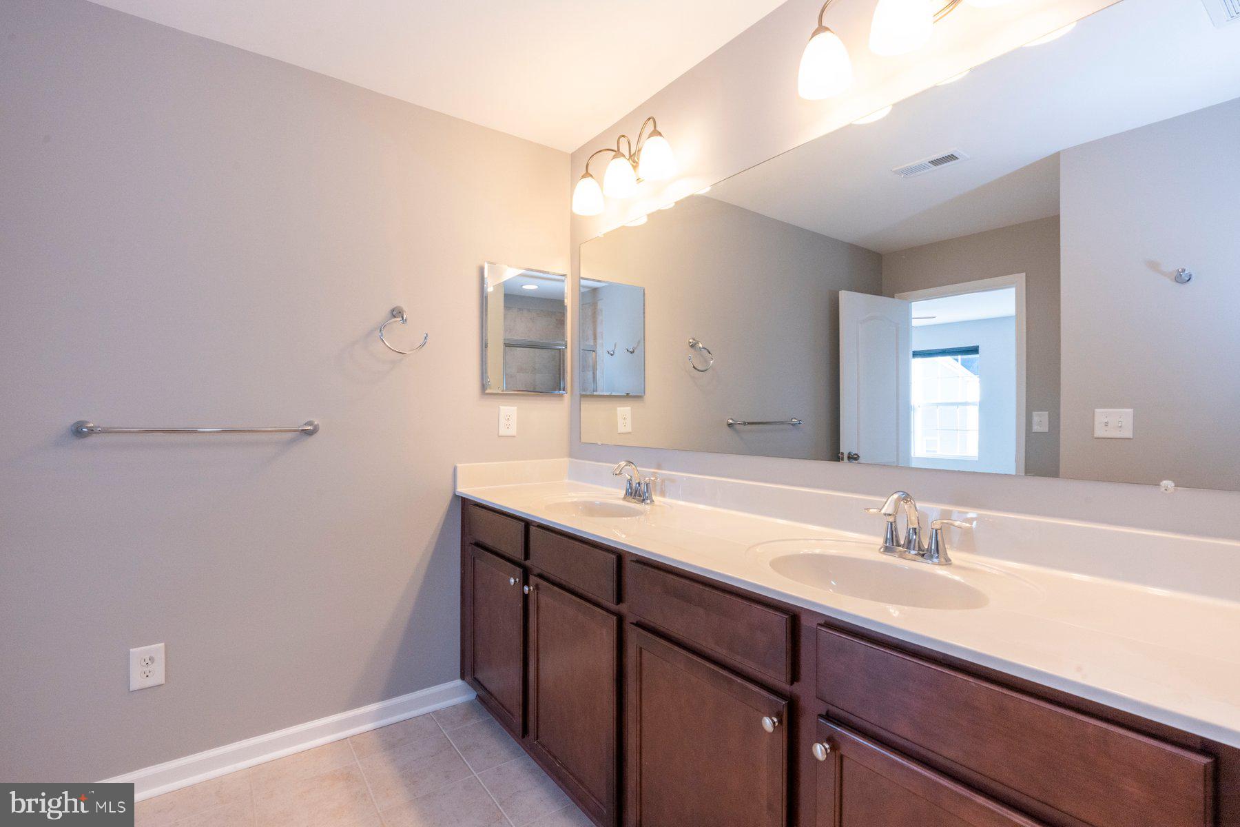 TANYARD SPRINGS - Residential