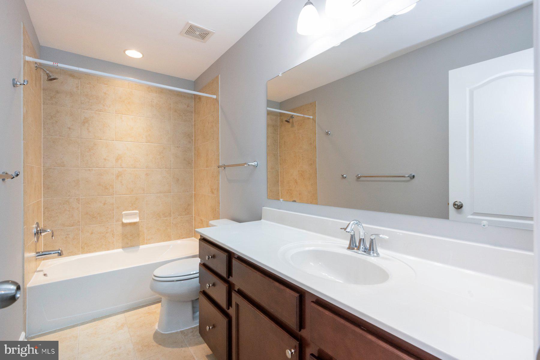 TANYARD SPRINGS - Residential