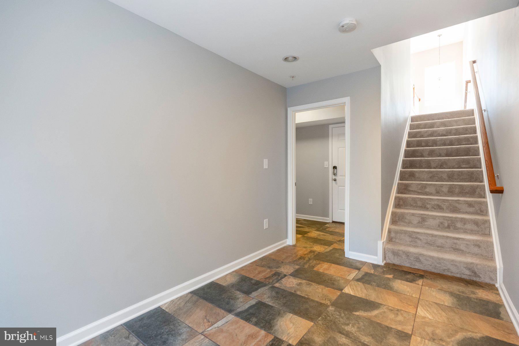 TANYARD SPRINGS - Residential