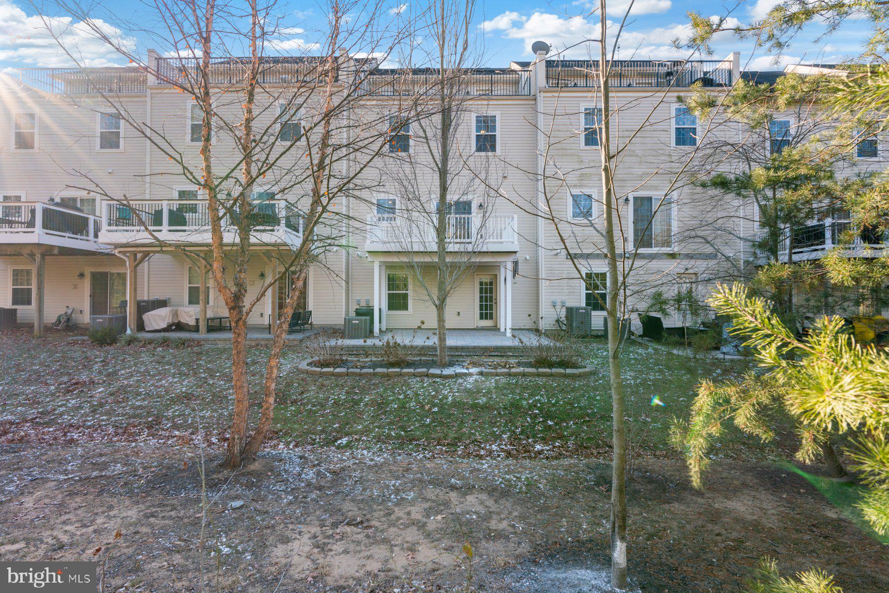 TANYARD SPRINGS - Residential