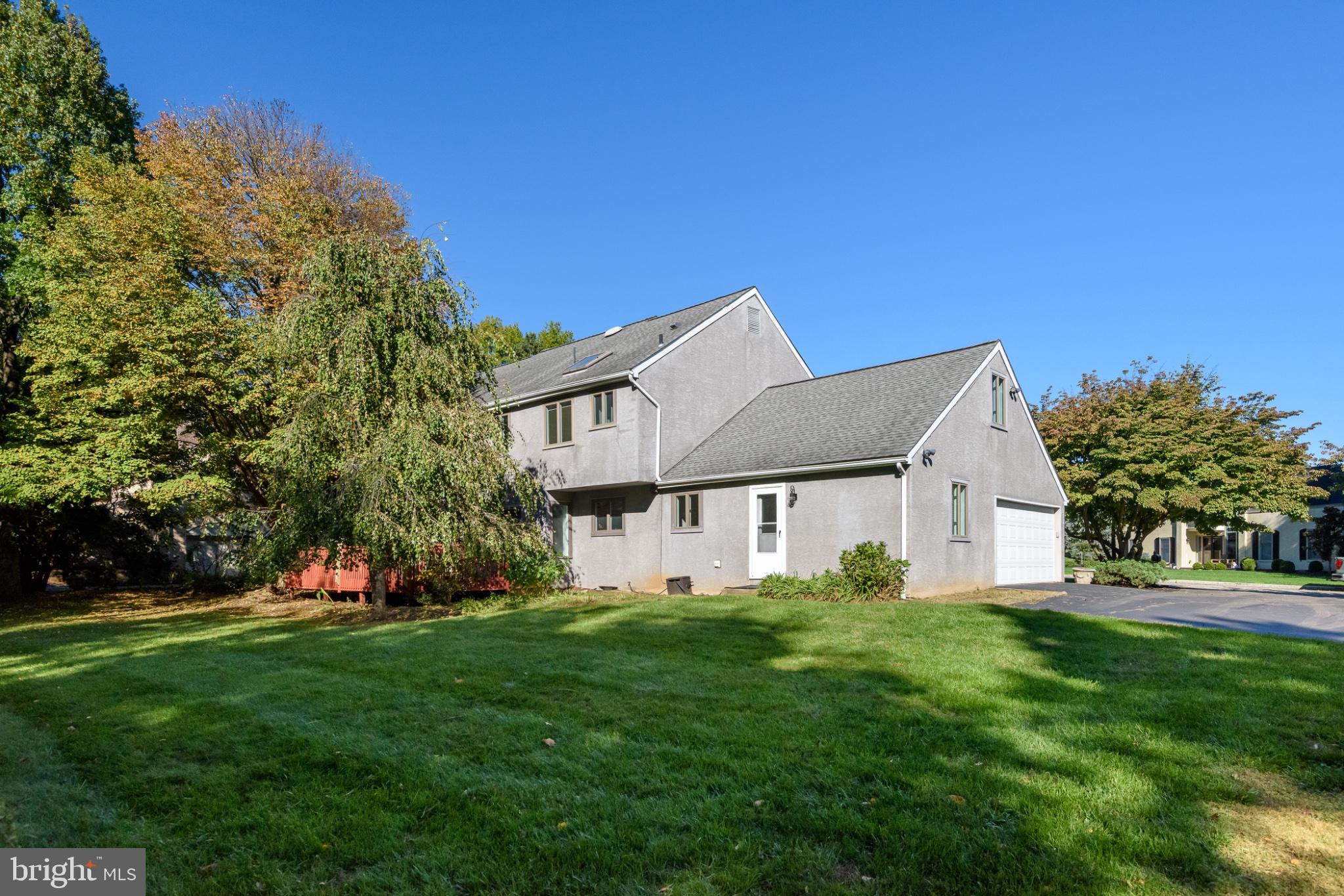 303 COUNTRYVIEW DRIVE