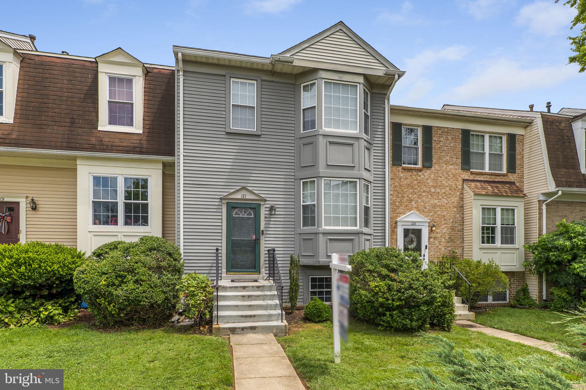 Welcome to this beautifully updated 4-bedroom, 3.5-bath townhouse located in the desirable Amberfield community of Gaithersburg. This home offers a fantastic floor plan with stylish modern finishes throughout.
The main level features a spacious living room filled with natural light from a charming bay window, and a dedicated dining area that flows seamlessly into the updated kitchen. Home chefs will love the gas cooking, stainless steel appliances, quartz countertops, decorative tile backsplash, and convenient breakfast bar.
Upstairs, you'll find three well-appointed bedrooms and two renovated full baths. The primary suite stands out with vaulted ceilings, hardwood flooring, and a stunning ensuite bath boasting a luxurious stall shower and elegant finishes.
The finished lower level provides plenty of additional living space with a large family room featuring a cozy wood-burning fireplace and wet bar—ideal for entertaining. There's also an additional bedroom, third full bath, and a laundry area for added convenience.
Step outside to enjoy the fenced backyard and a new Trex deck—perfect for relaxing or outdoor dining. Ample parking is available in front of the home.
Enjoy all that Amberfield has to offer, including a community swimming pool, tennis courts, and tot lots. Ideally located just minutes from shopping, dining, and entertainment at The Rio Center and Downtown Crown, with easy access to I-270 and the ICC for effortless commuting. This is one you don’t want to miss!