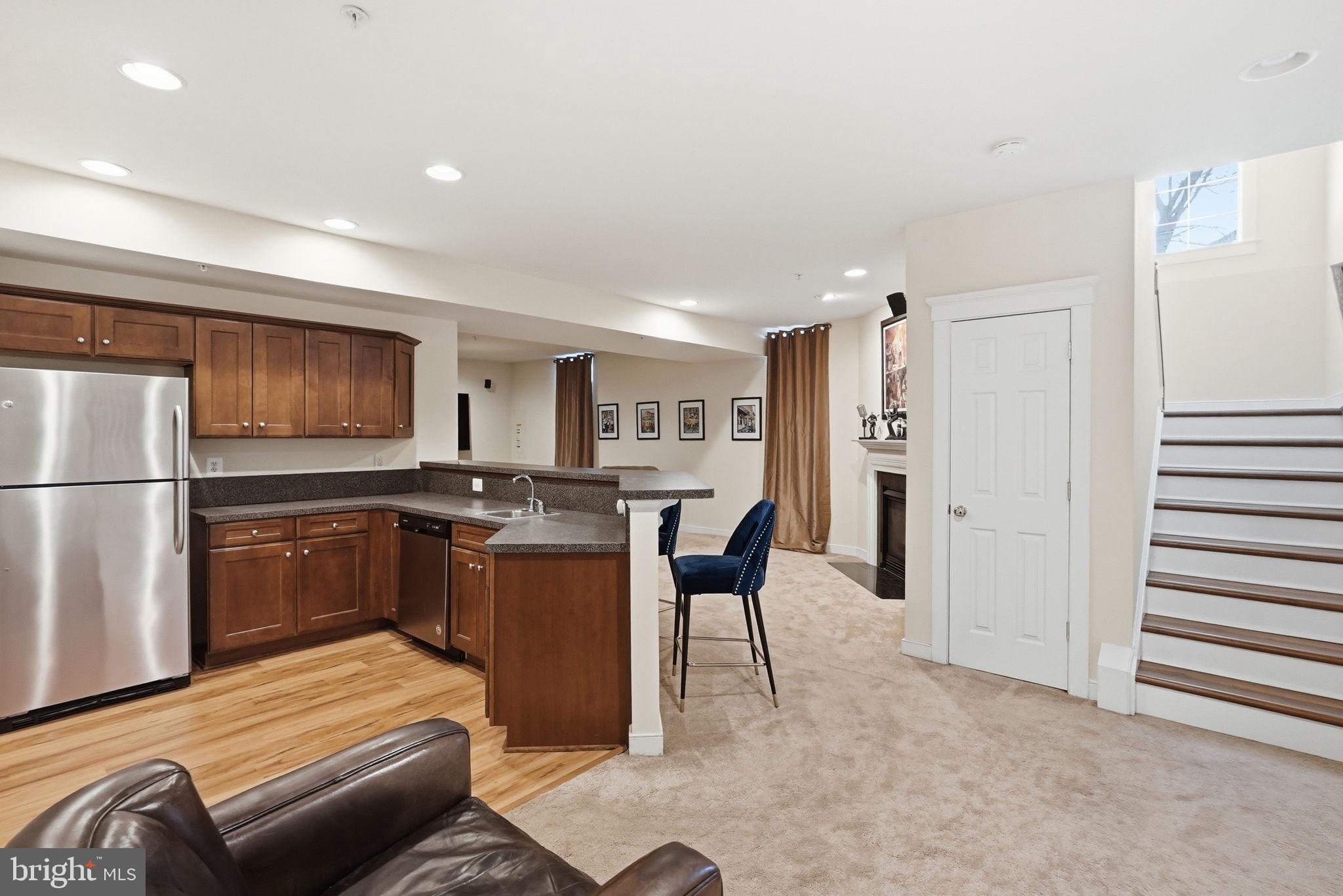 MEADOWS AT MORRIS FARM - Residential