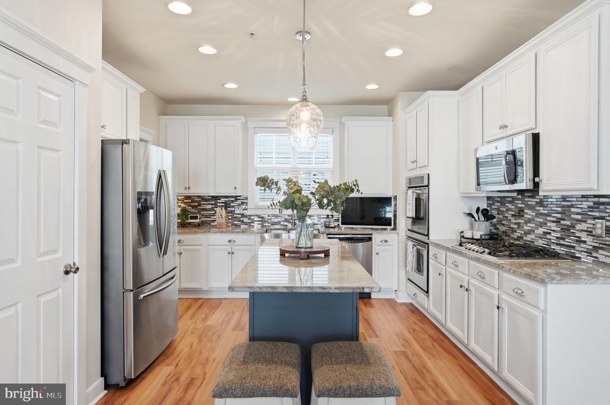 MEADOWS AT MORRIS FARM - Residential