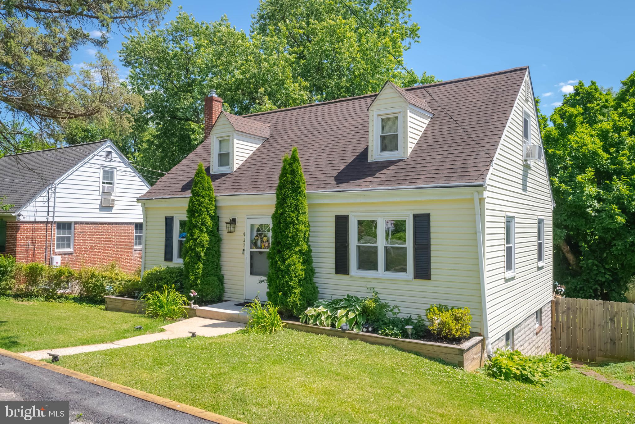 411 WARREN ROAD
