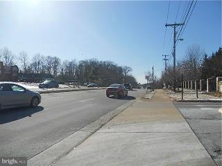 BOULEVARD COURTS - Commercial Sale