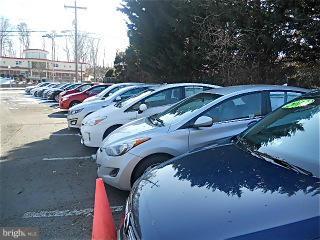 BOULEVARD COURTS - Commercial Sale