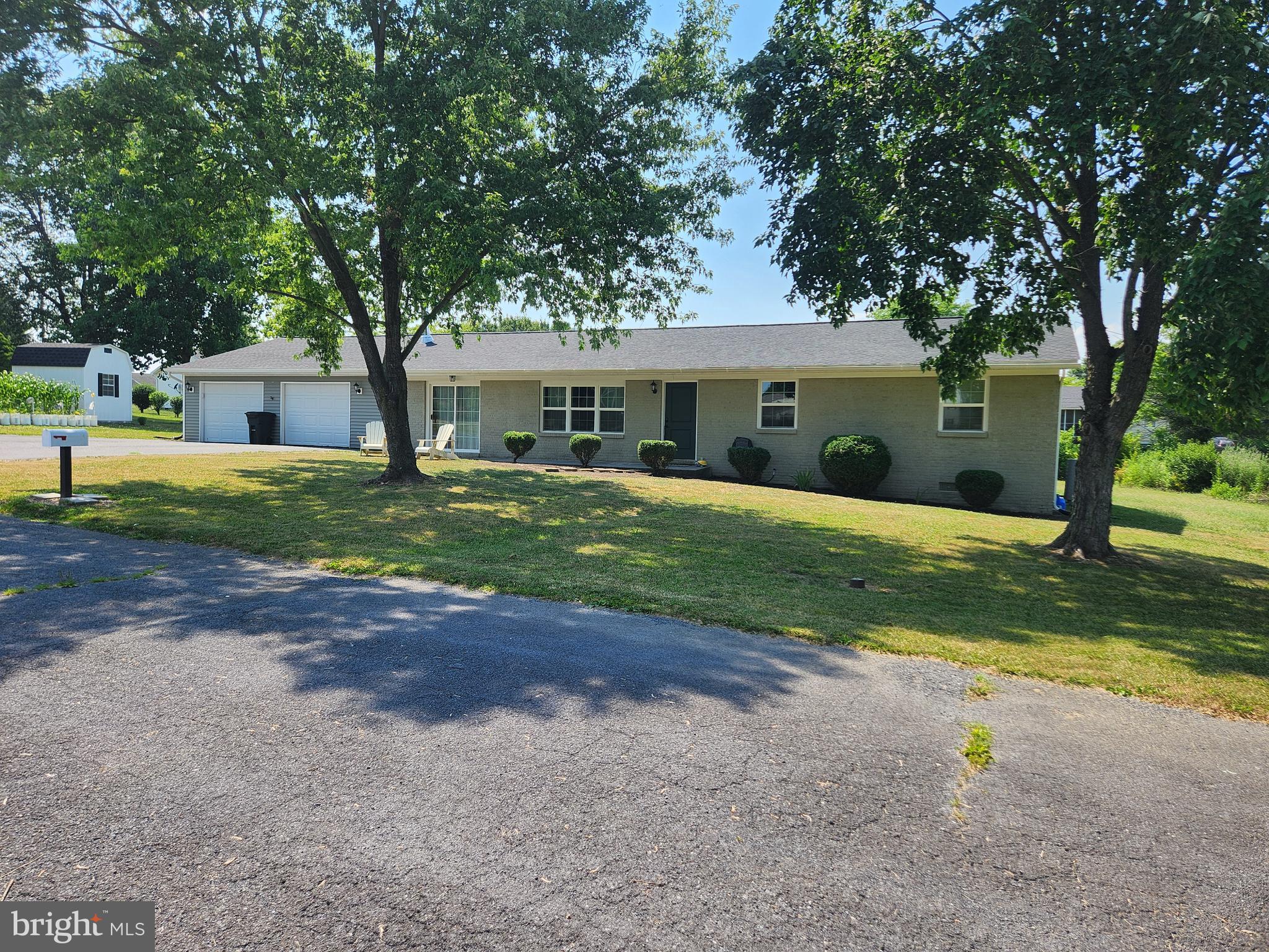 HILLCREST HEIGHTS - Residential