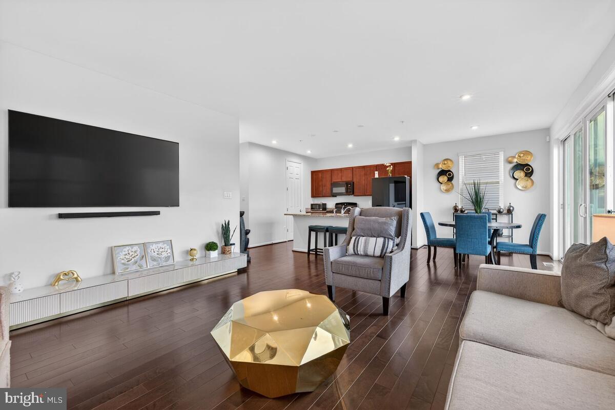 12139 FALLEN TIMBERS CIRCLE