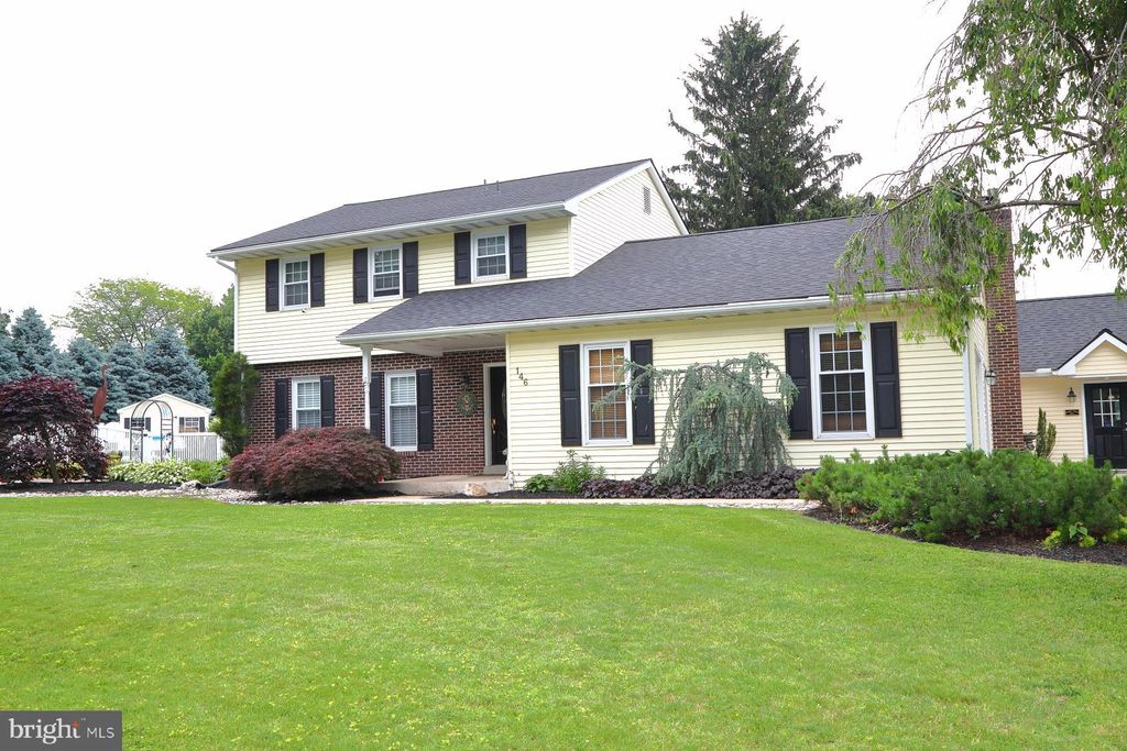 Photo of 146 Skyline Drive, NEW HOLLAND, PA 17557 (MLS # PALA2071494)