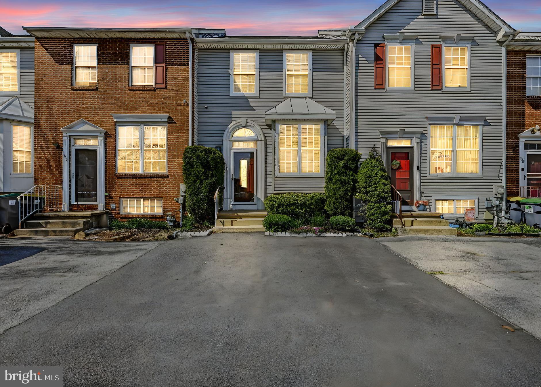 NEWTOWNE VILLAGE - Residential