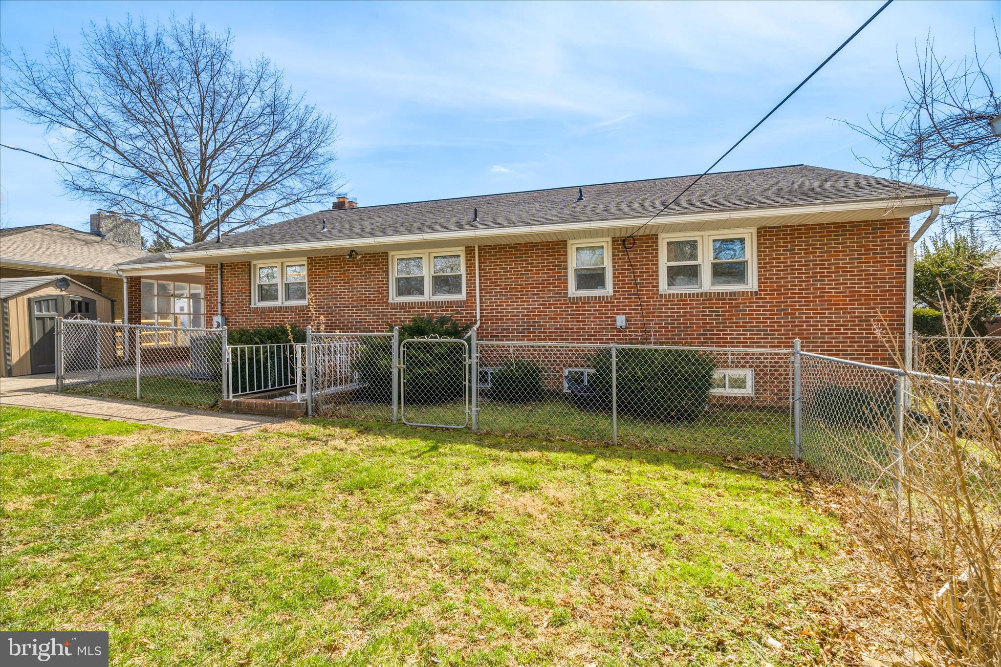 VILLA ESTATES - Residential