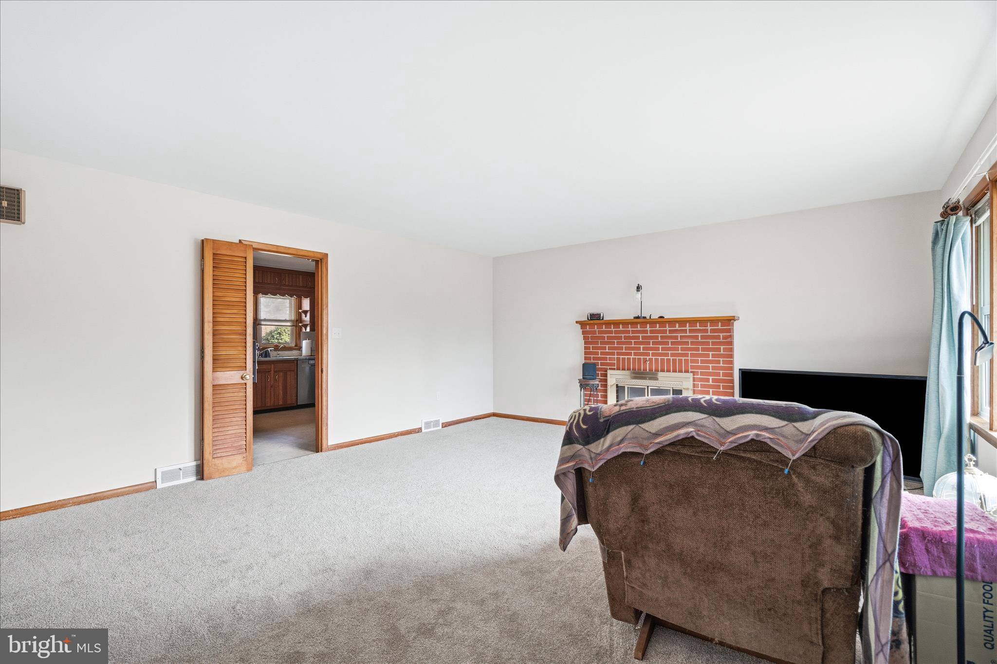 VILLA ESTATES - Residential