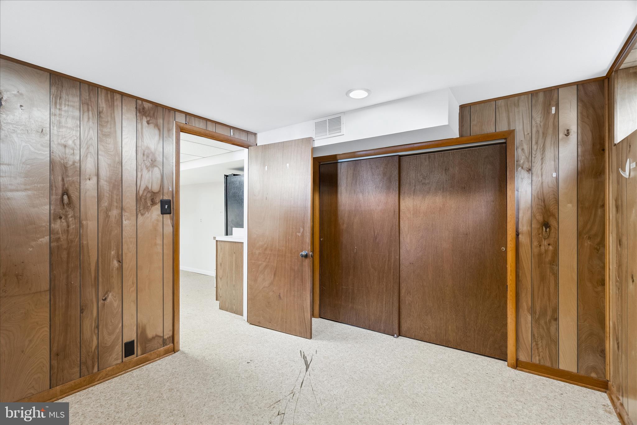 VILLA ESTATES - Residential