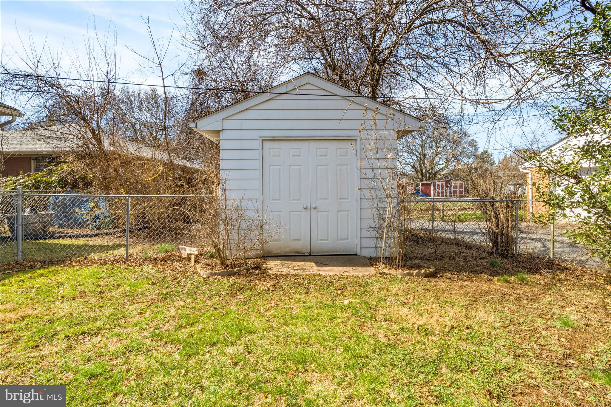 VILLA ESTATES - Residential