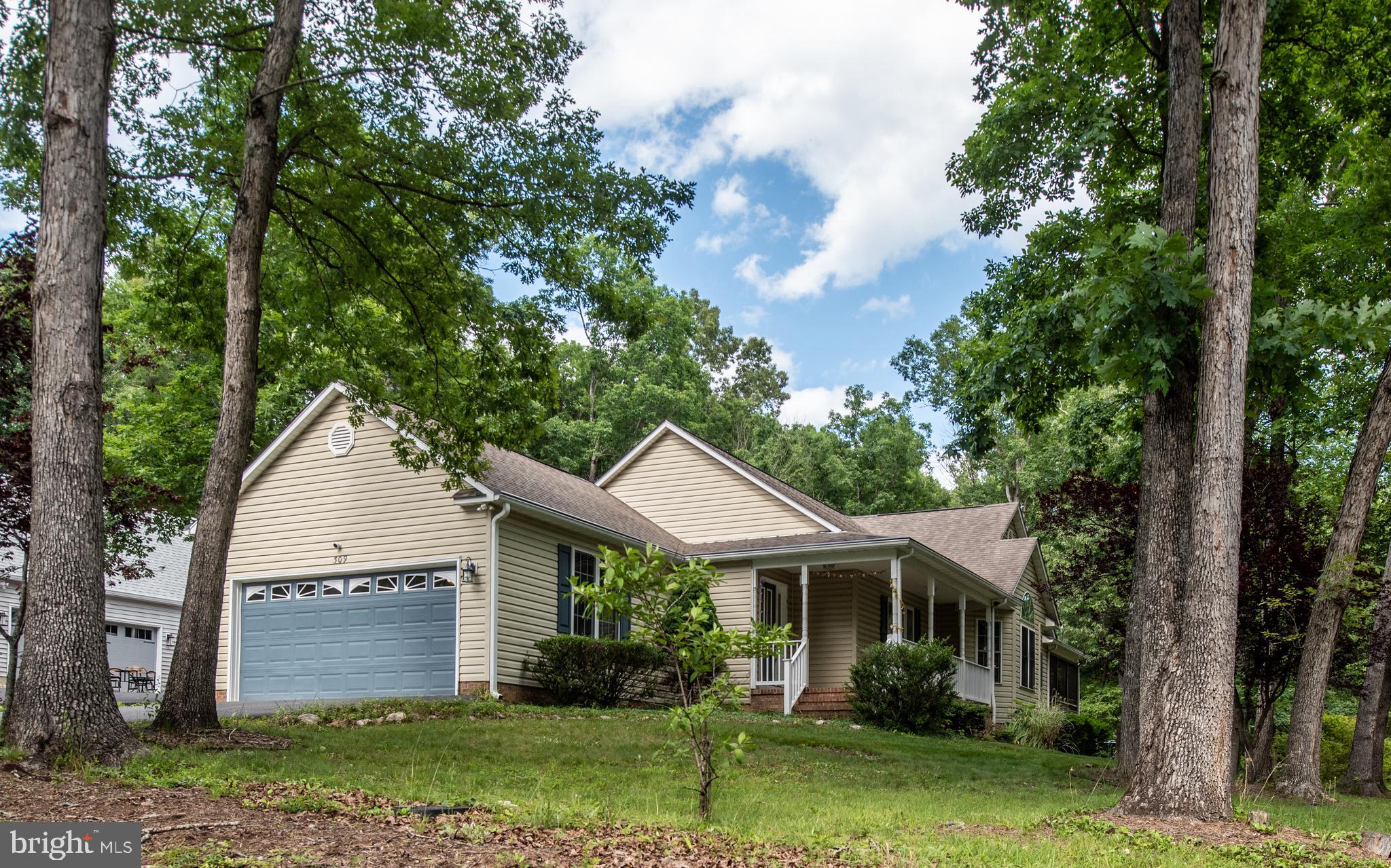 LAKE OF THE WOODS - Residential