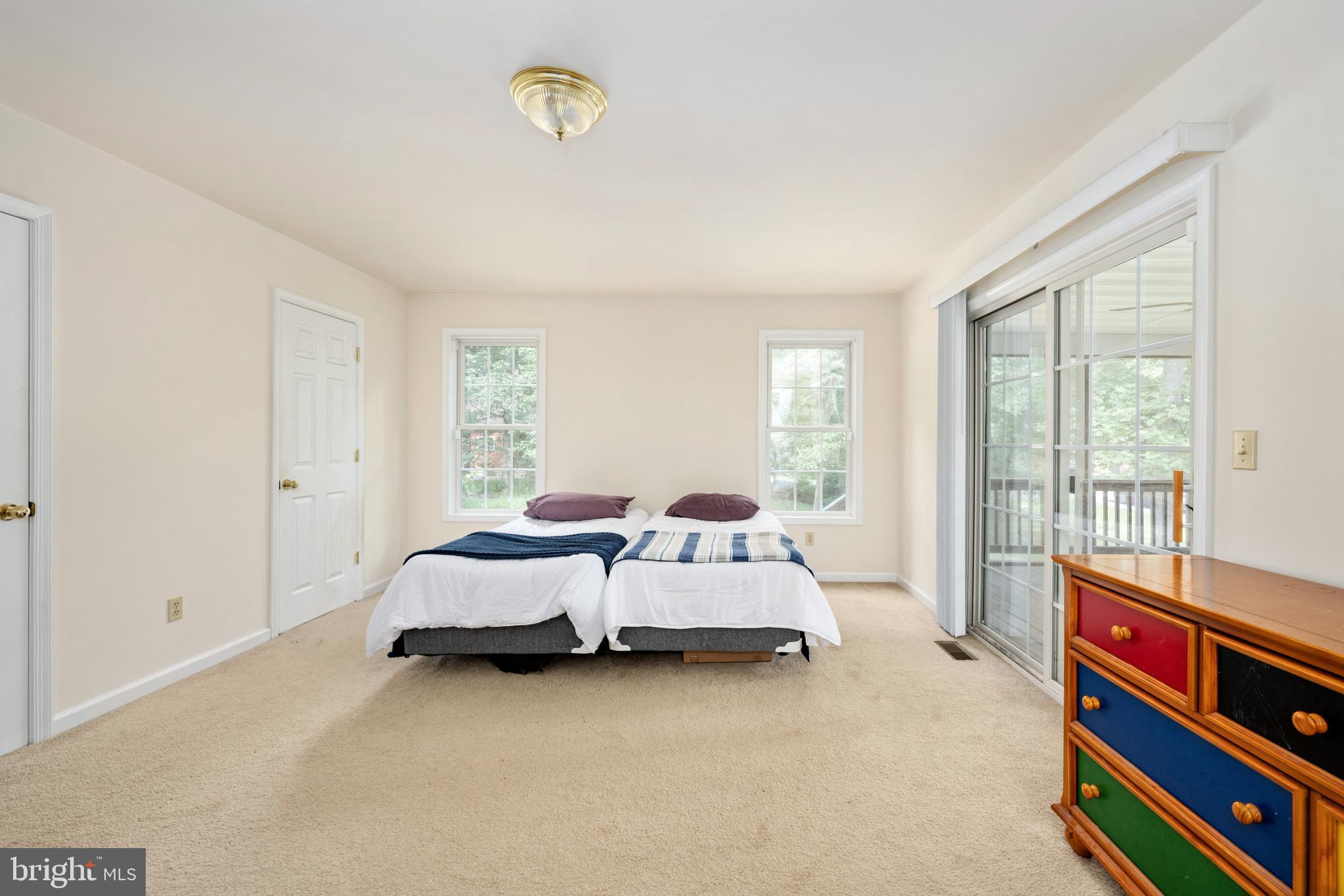 LAKE OF THE WOODS - Residential