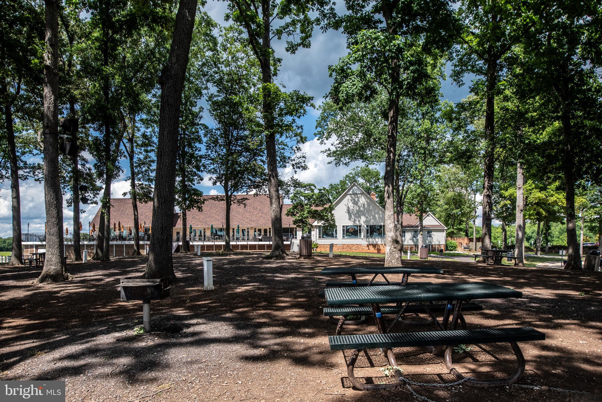 LAKE OF THE WOODS - Residential