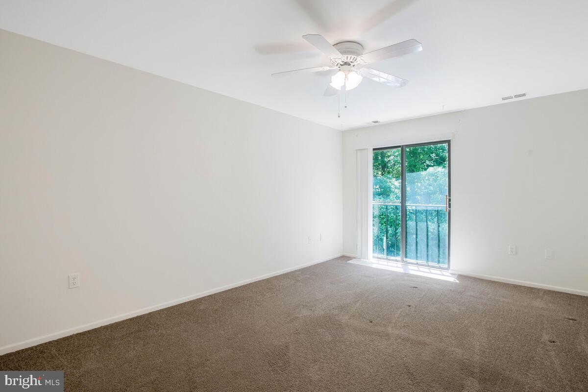 RIVA COMMONS - Residential