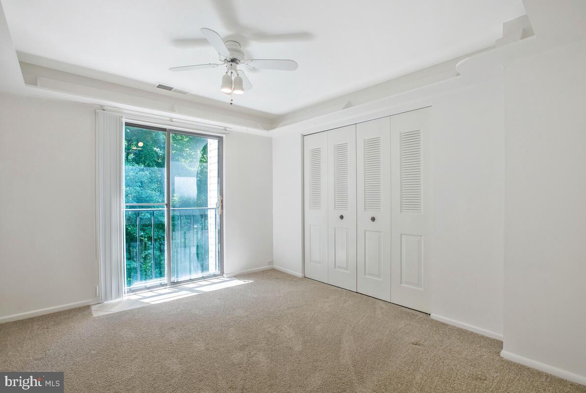 RIVA COMMONS - Residential