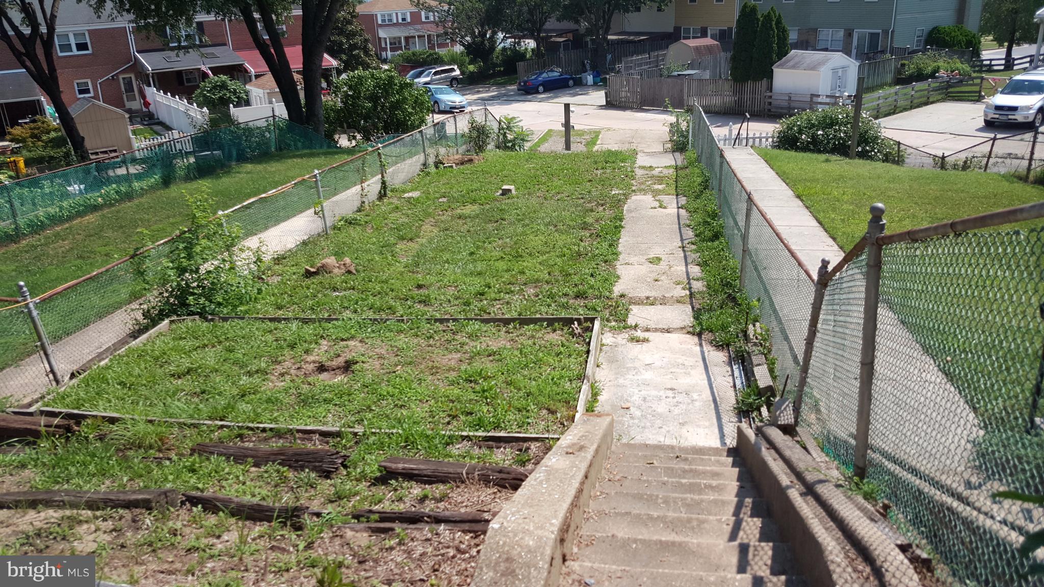 HUNTSMOOR VILLAGE NORTH - Residential