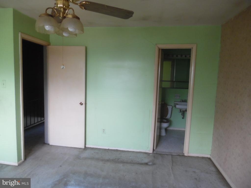 HUNTSMOOR VILLAGE NORTH - Residential