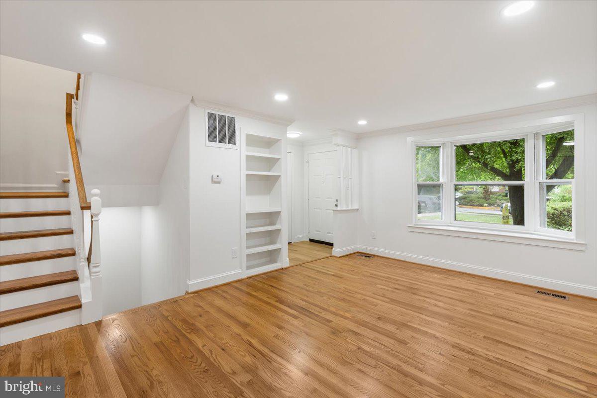 285 GUNDRY DRIVE