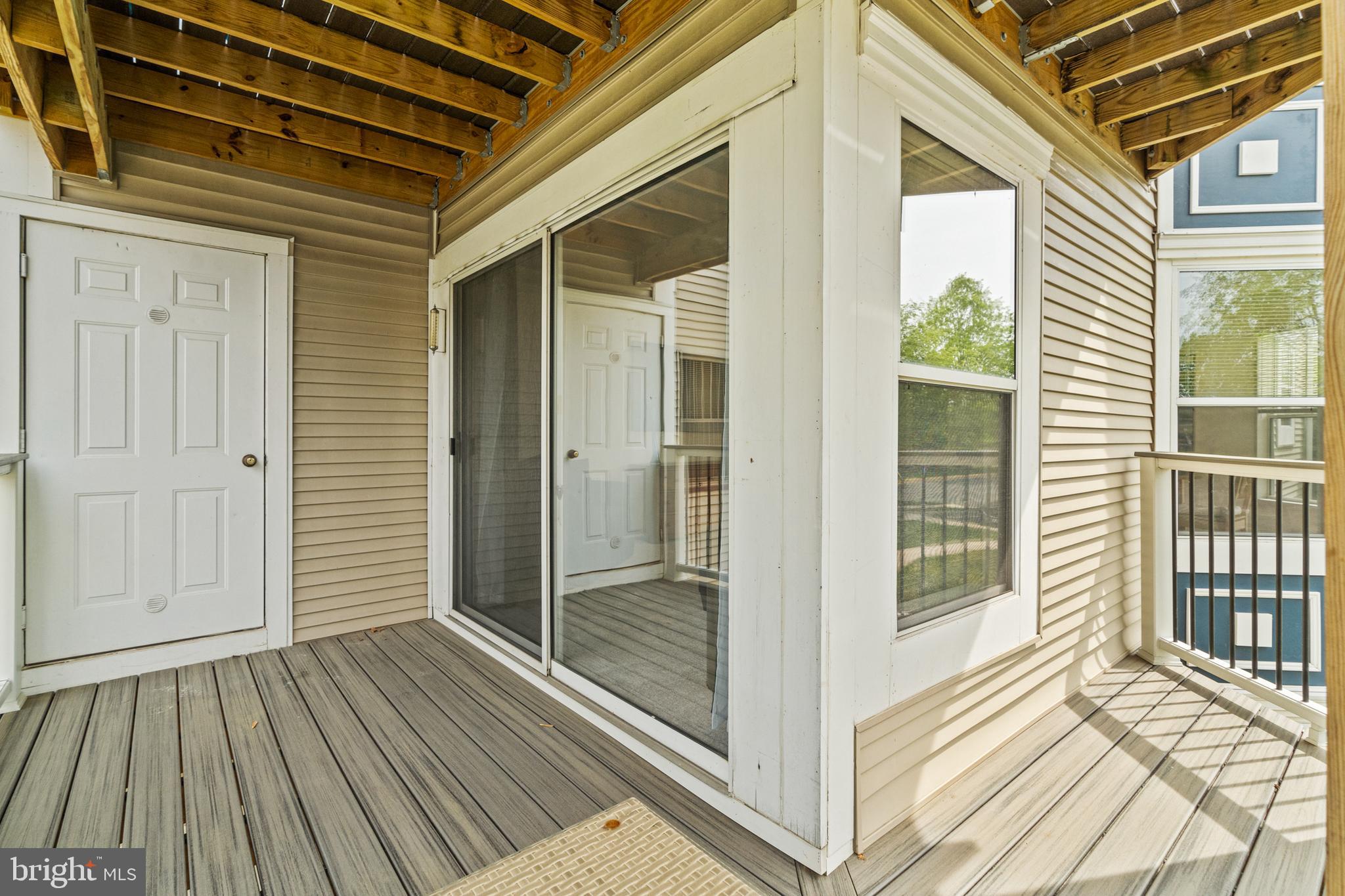 ASHBURN VILLAGE - Residential