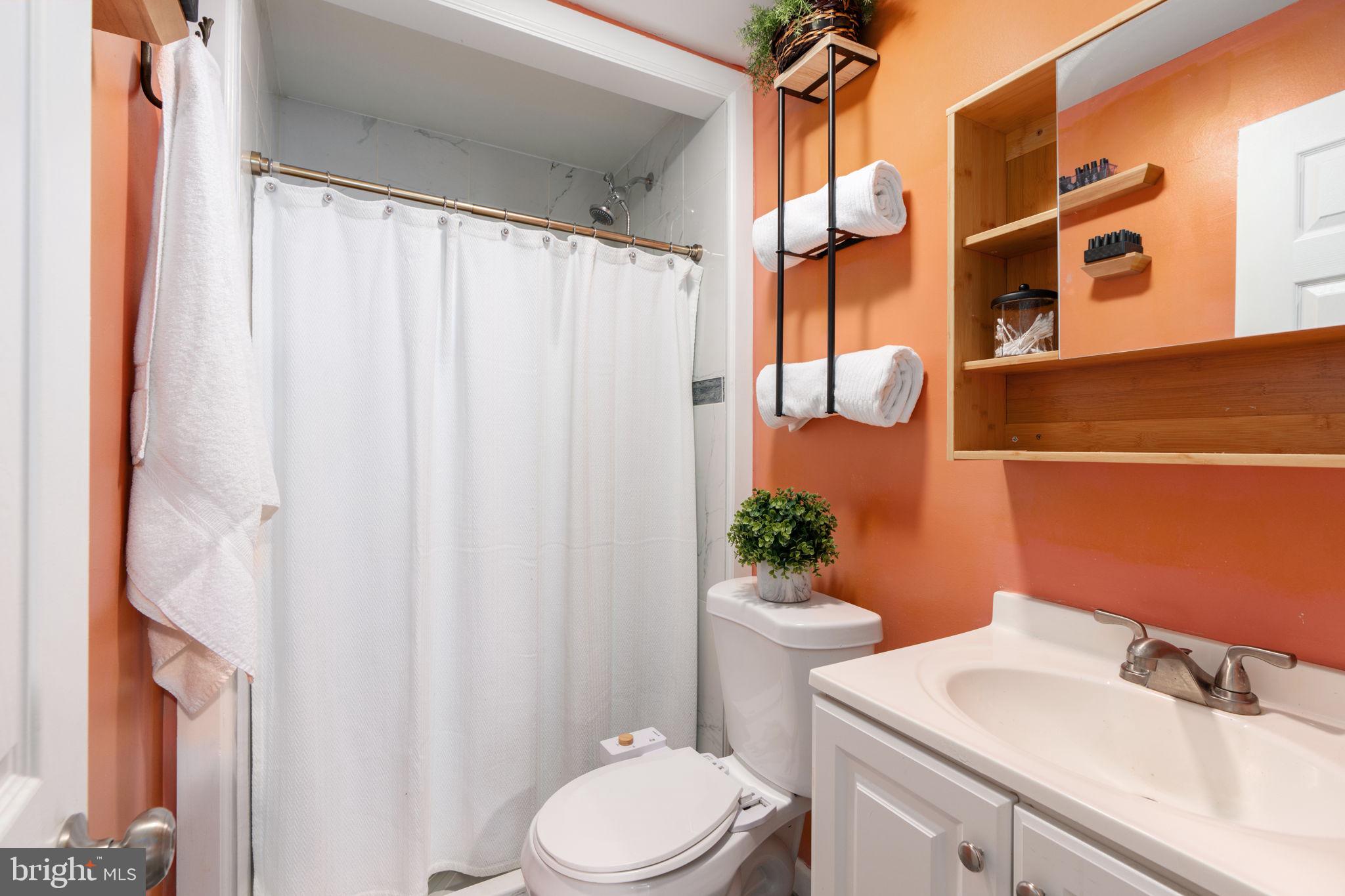 GERMANTOWN - Residential