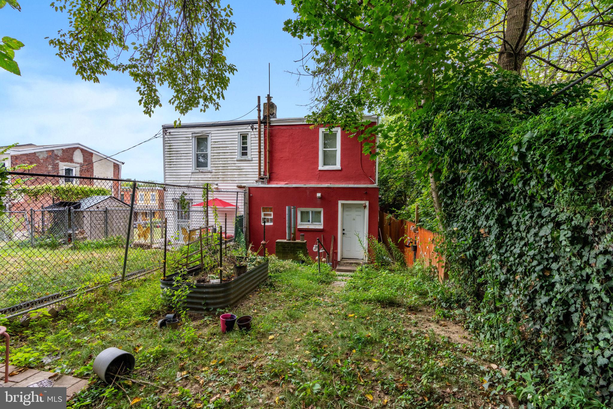 GERMANTOWN - Residential