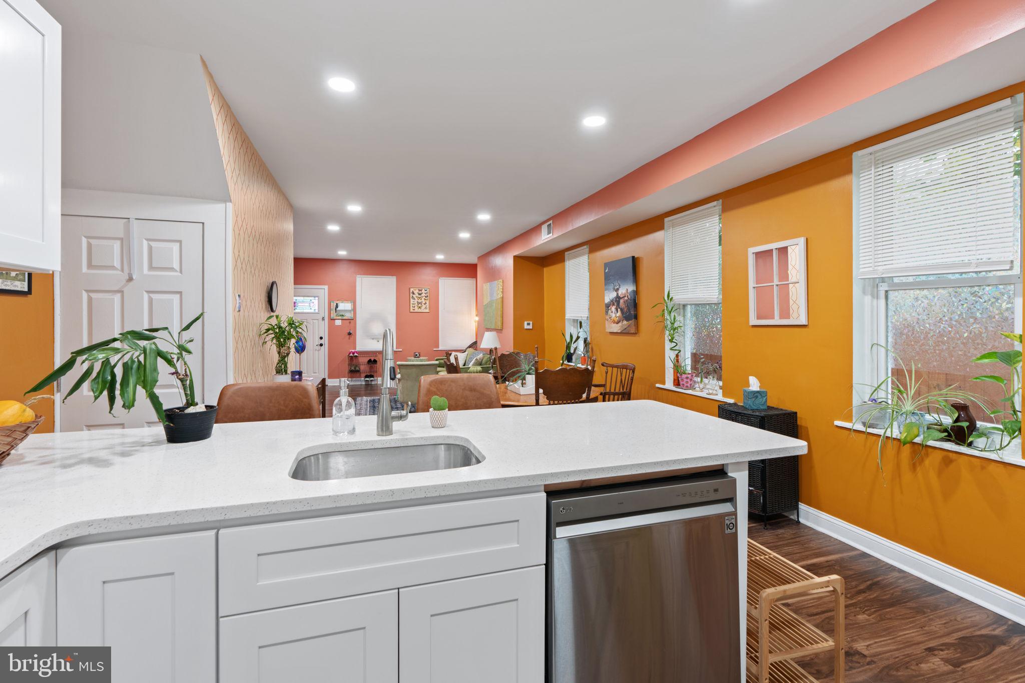 GERMANTOWN - Residential