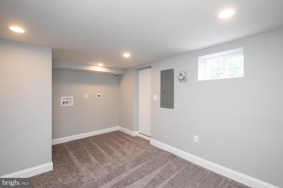 ROGNEL HEIGHTS - Residential