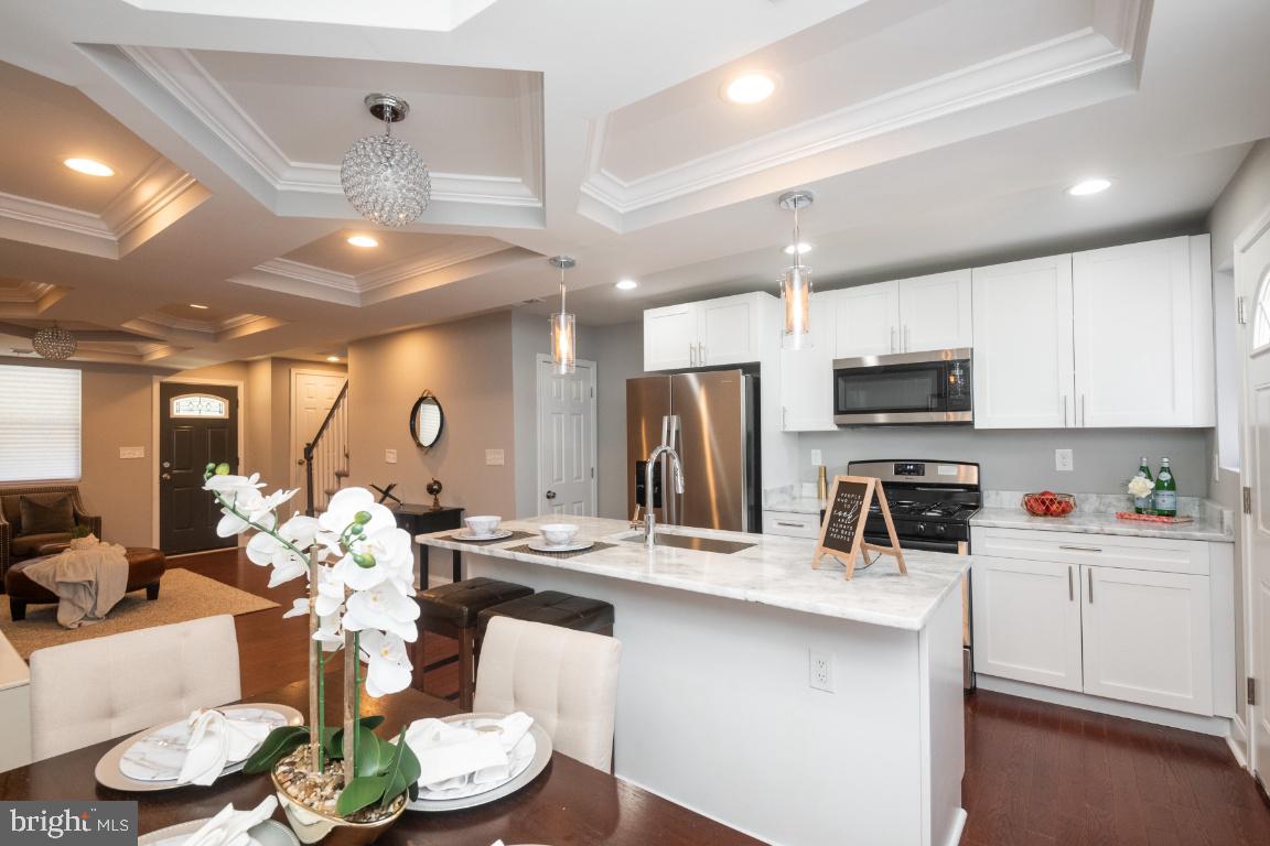 ROGNEL HEIGHTS - Residential