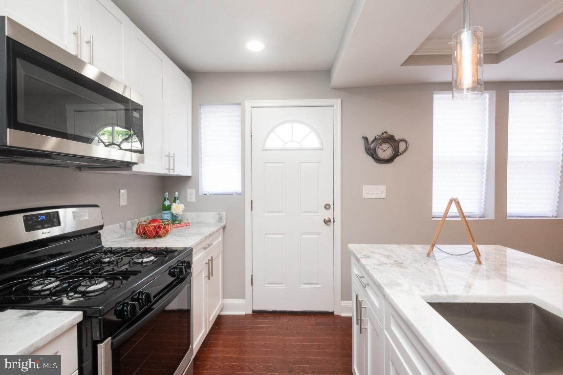 ROGNEL HEIGHTS - Residential