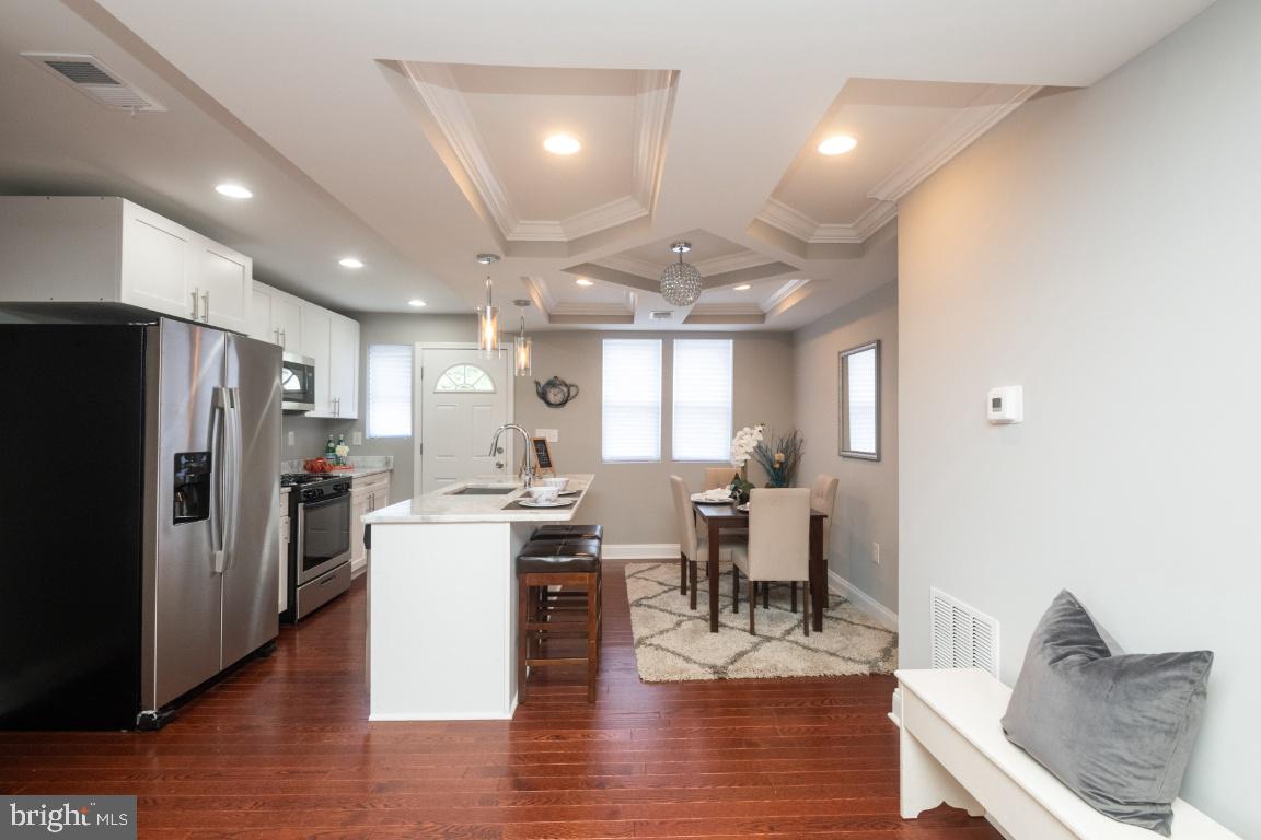 ROGNEL HEIGHTS - Residential