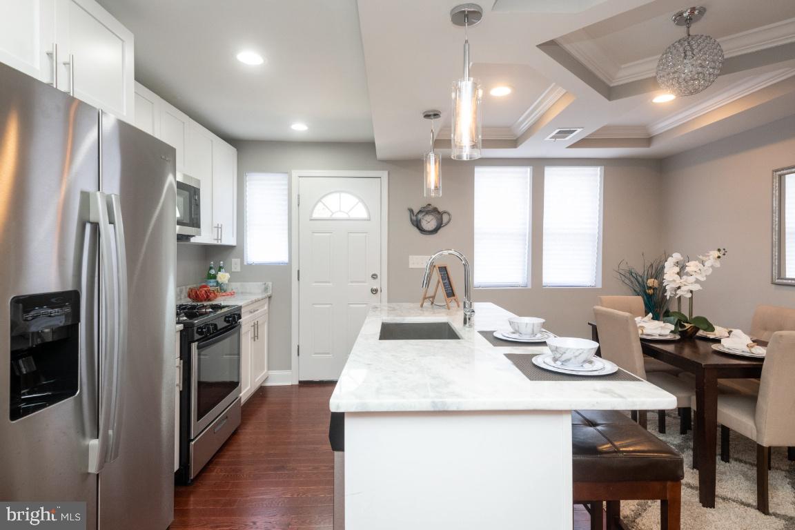 ROGNEL HEIGHTS - Residential