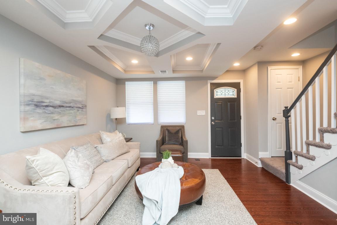 ROGNEL HEIGHTS - Residential