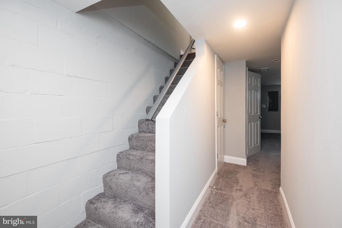 ROGNEL HEIGHTS - Residential