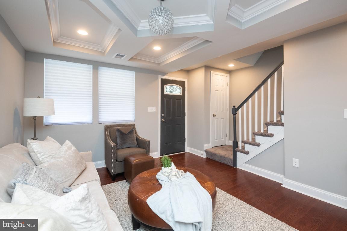 ROGNEL HEIGHTS - Residential