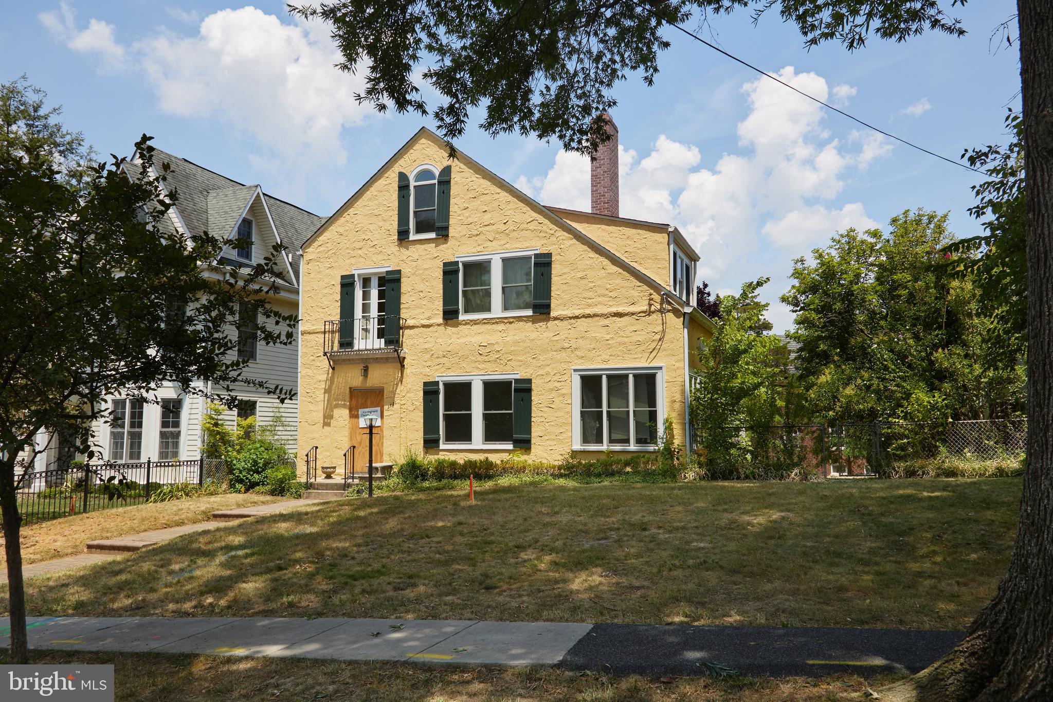 OBSERVATORY CIRCLE - Residential