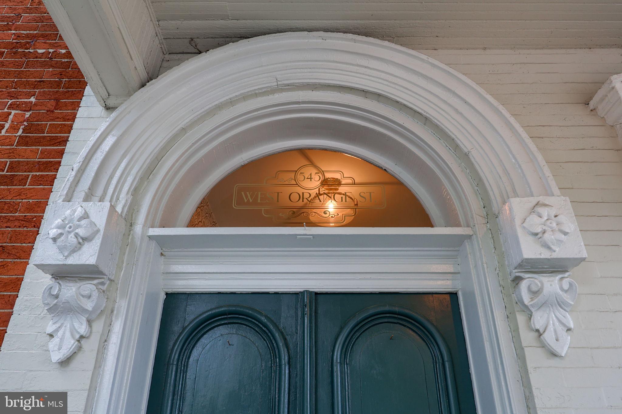CHESTNUT HILL - Residential