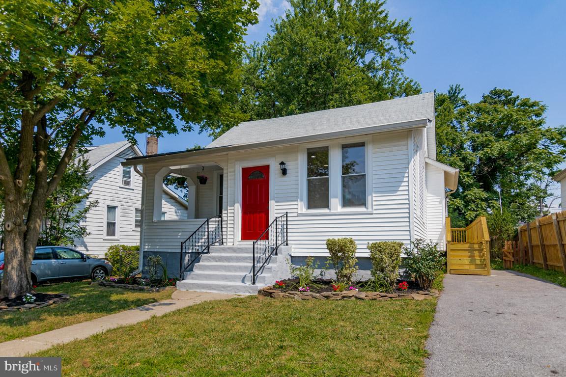 HAMILTON HEIGHTS - Residential