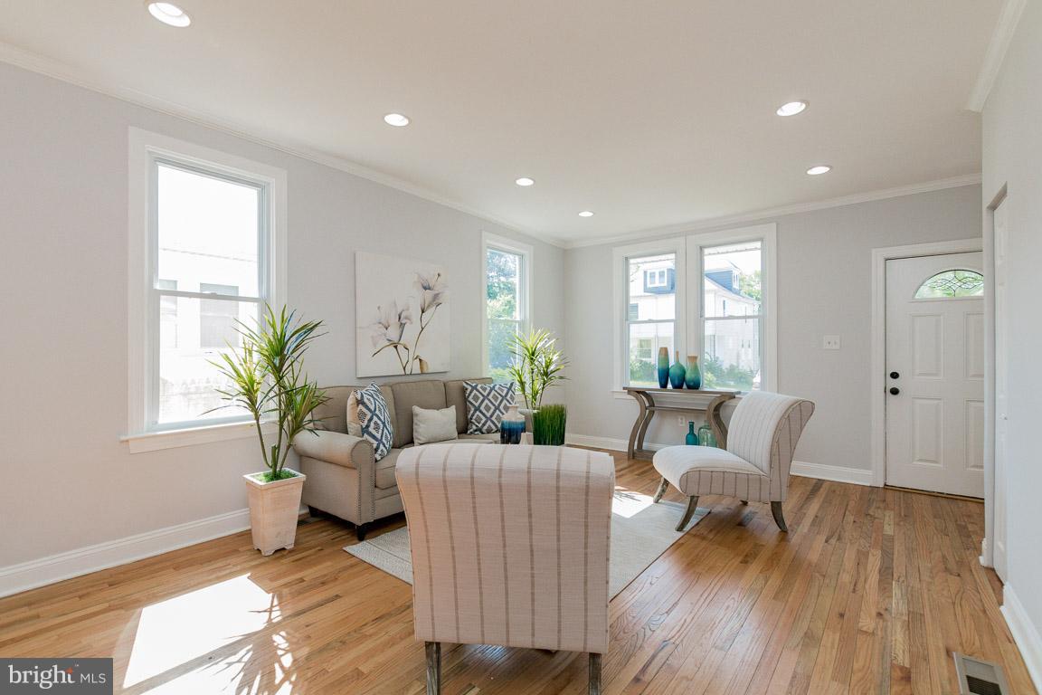 HAMILTON HEIGHTS - Residential