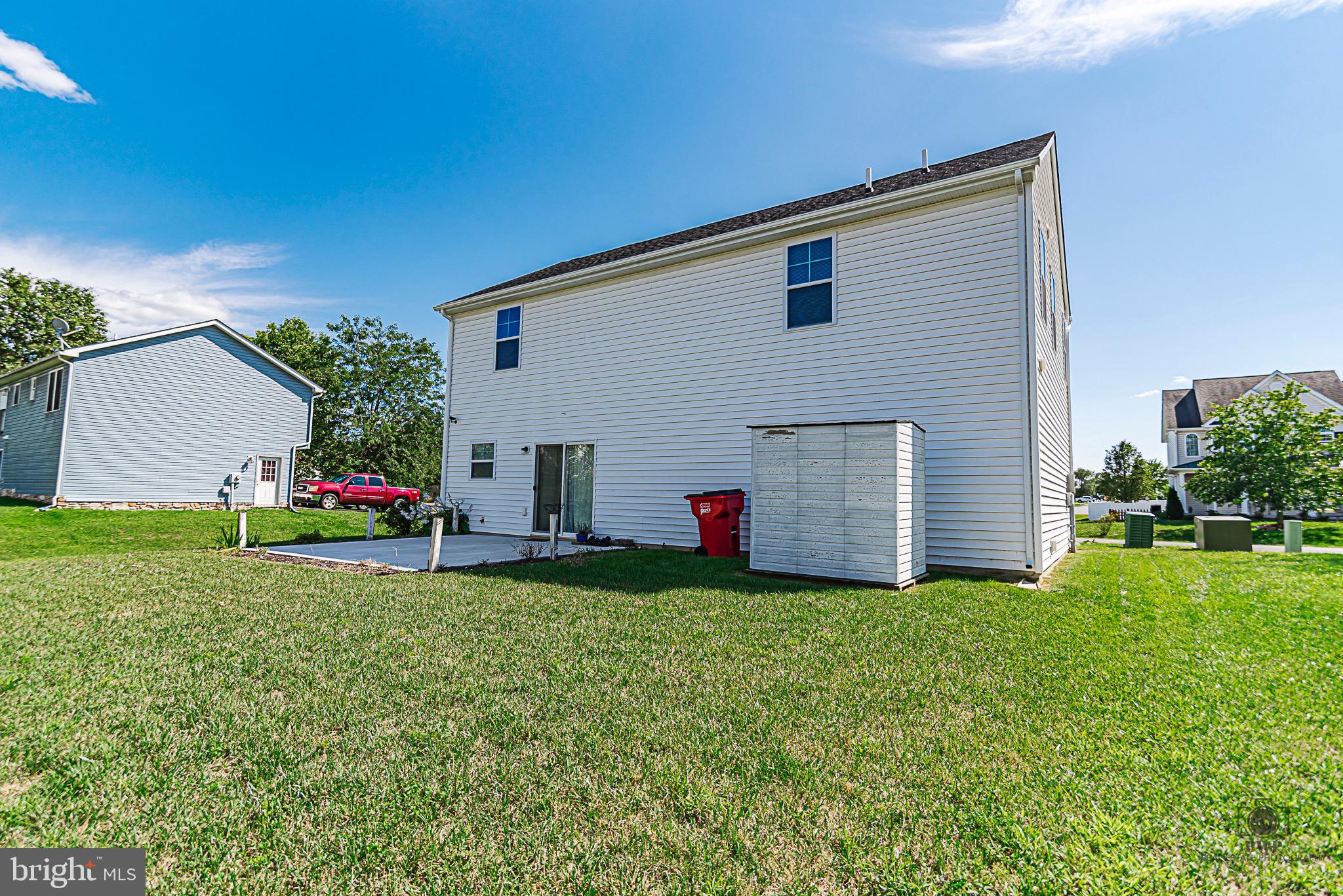 CRESTFIELD - Residential