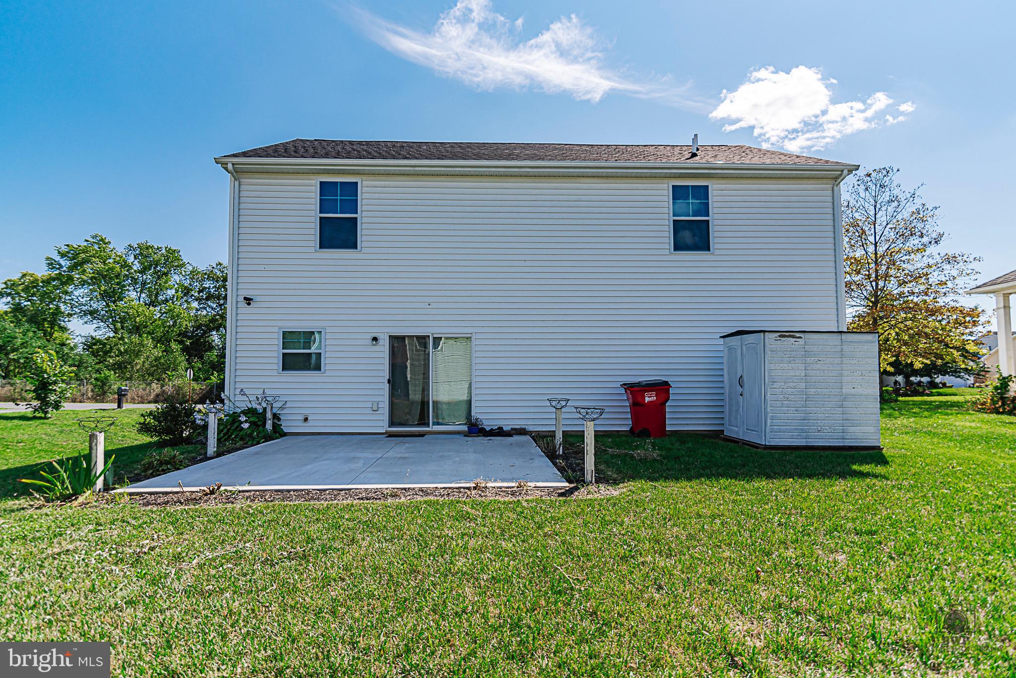 CRESTFIELD - Residential